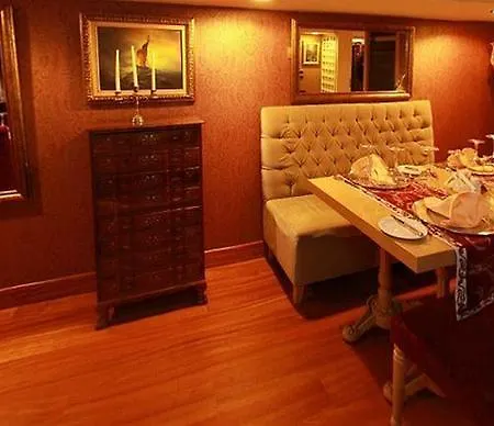 Szálloda Peak Star 3*